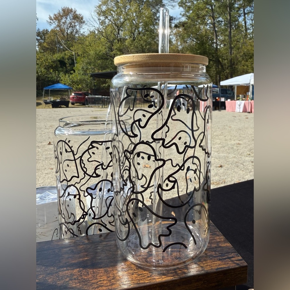 Spooky glass can tumbler NWOT